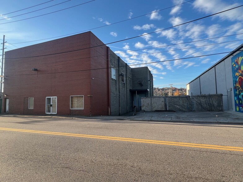 Primary Photo Of 1605 4th Ave, Charleston Industrial For Sale