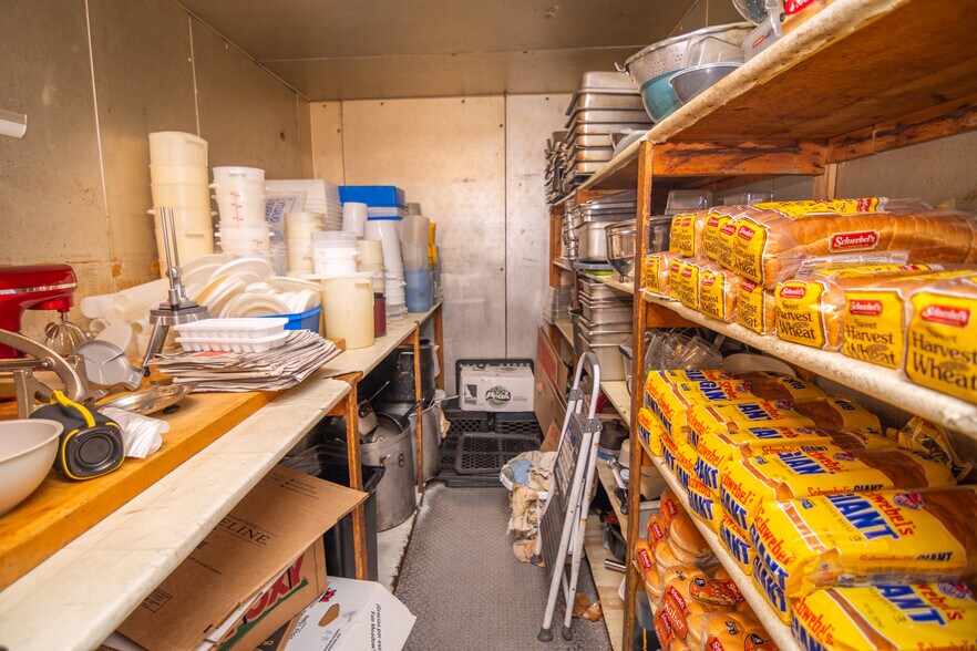 More Photos Of 881 National Rd, Bridgeport Restaurant For Sale