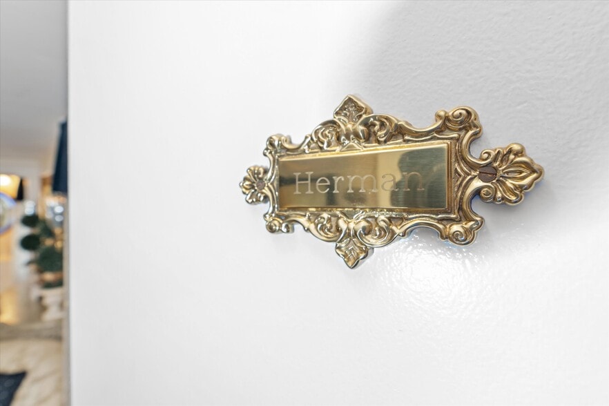 More Photos Of 300 Bohemia Ave, Chesapeake City Hospitality For Sale