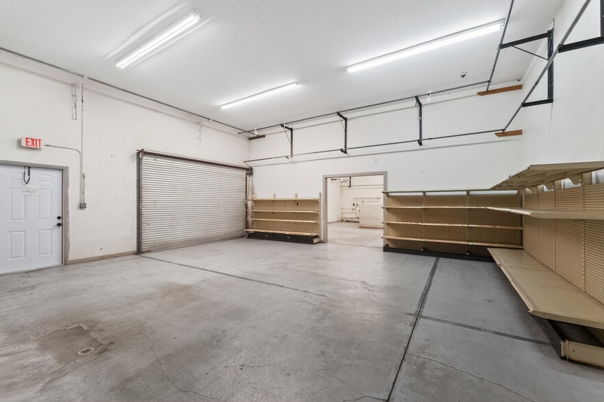 More Photos Of 4159 Electric Way, Port Charlotte Warehouse For Sale