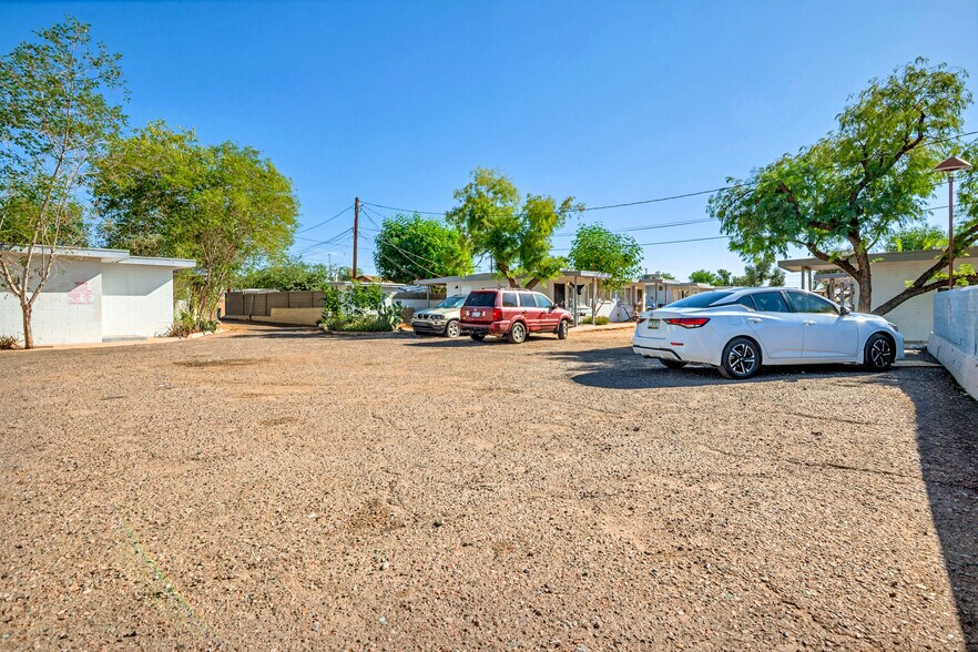 More Photos Of 1410 W Cheryl Dr, Phoenix Apartments For Sale