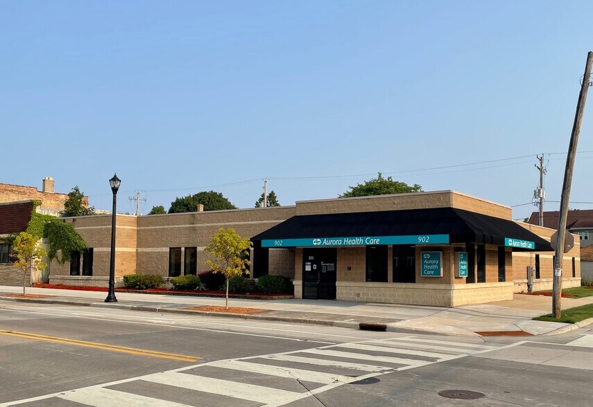 More Photos Of 902 Milwaukee Ave, South Milwaukee Medical For Sale