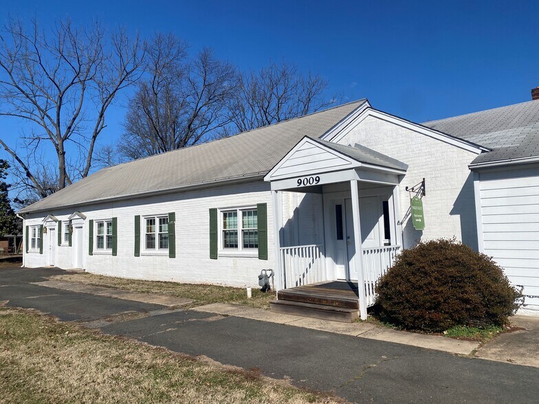 More Photos Of 9009 Sudley Rd, Manassas Office For Lease