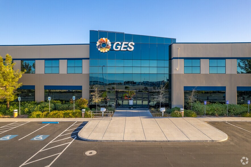 More Photos Of 7000 E Lindell Rd, Las Vegas Office For Lease