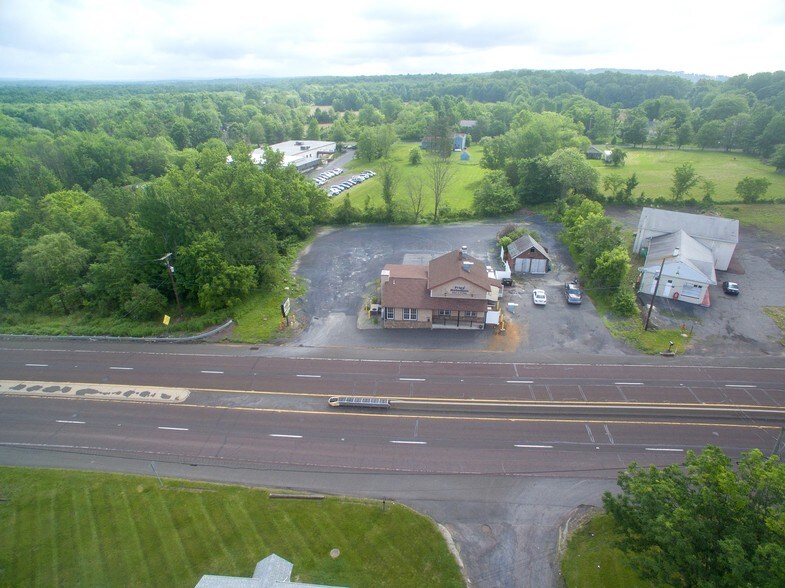 More Photos Of 1441 S West End Blvd, Quakertown Restaurant For Sale