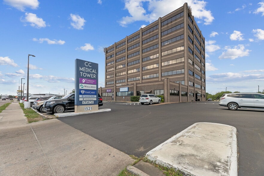 Primary Photo Of 1521 Staples St, Corpus Christi Medical For Lease