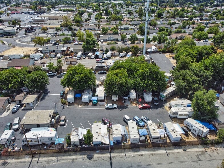 More Photos Of 5800 Stockton Blvd, Sacramento Manufactured Housing Mobile Home Park For Sale