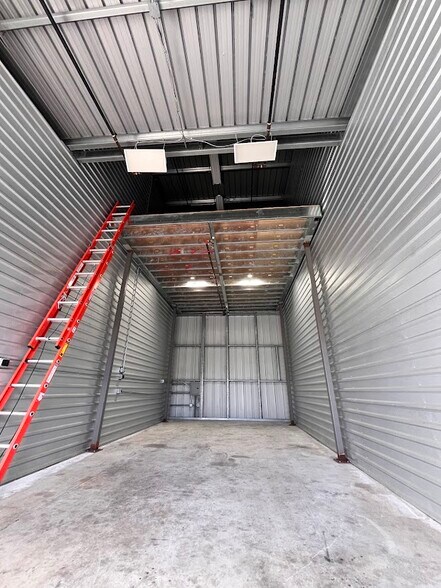 More Photos Of 1225 Shaffer Rd, Santa Cruz Warehouse For Sale