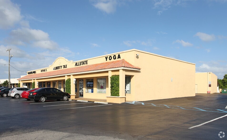 Primary Photo Of 2275 Federal Hwy, Delray Beach Unknown For Lease