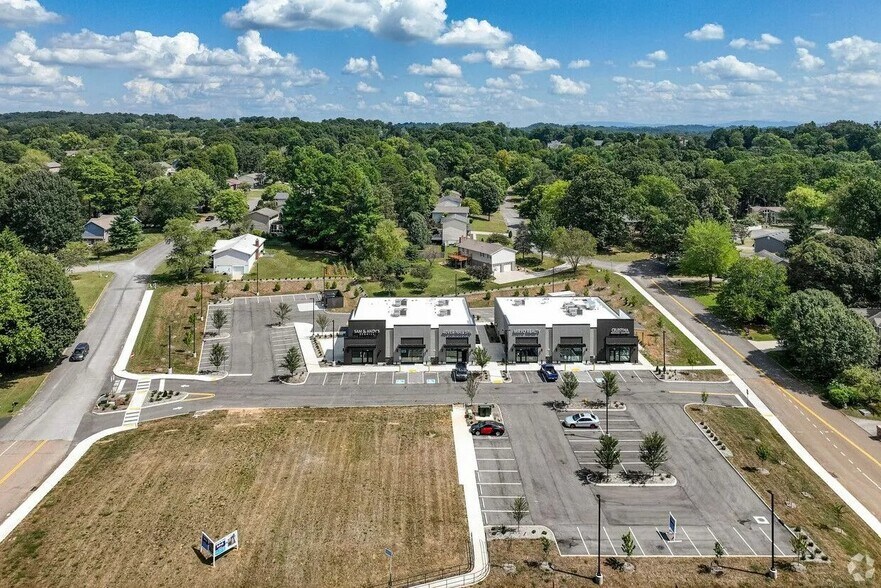 More Photos Of 0 Bexhill Dr, Knoxville Land For Lease