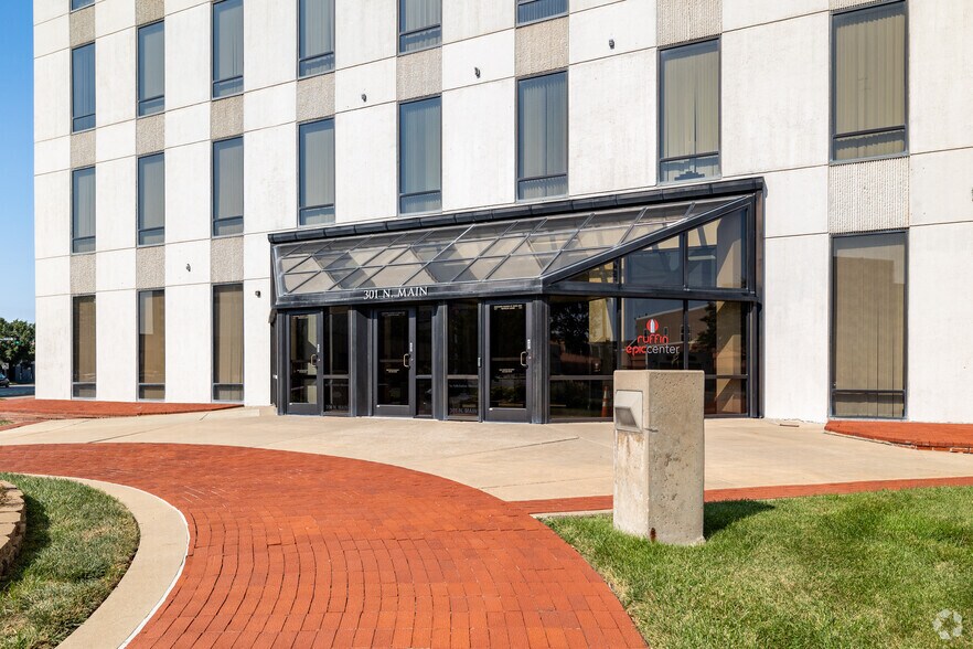 More Photos Of 301 N Main St, Wichita Office For Lease