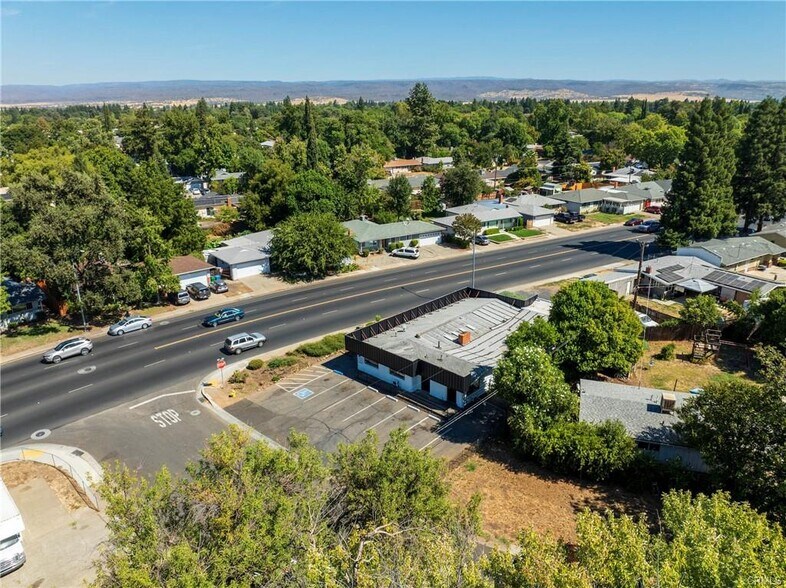 More Photos Of 575 East Ave, Chico Storefront Retail Office For Sale