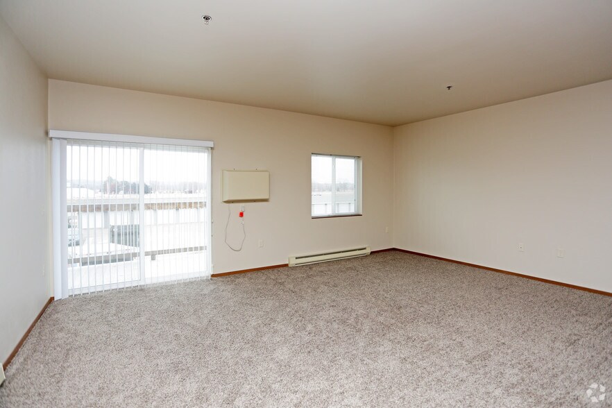 More Photos Of 1300-1302 Quiniela Dr, North Sioux City Apartments For Sale