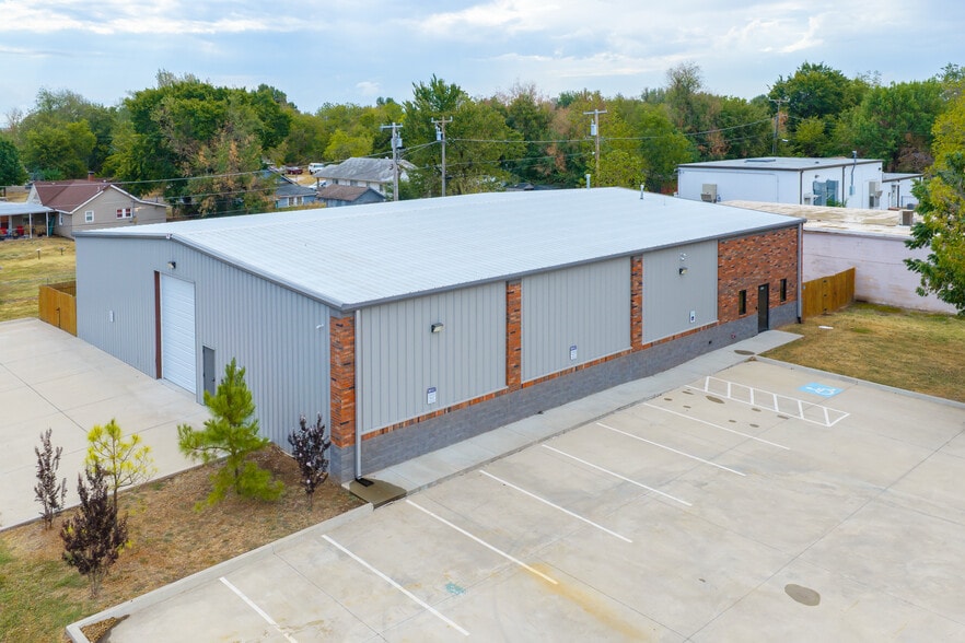 More Photos Of 6800 Main St, Oklahoma City Industrial For Lease