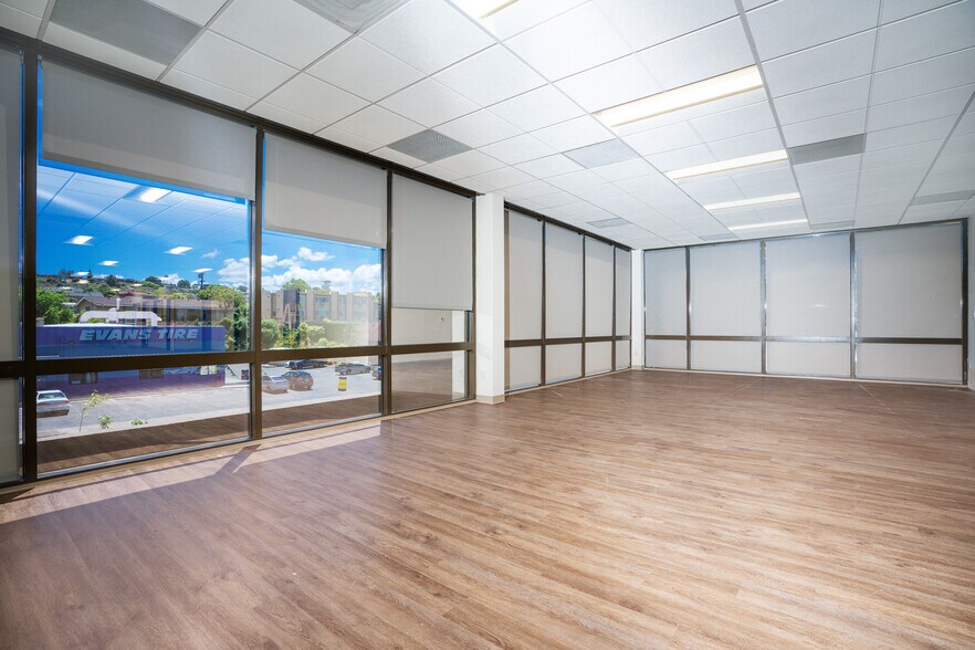 More Photos Of 6160 Mission Gorge Rd, San Diego Loft Creative Space For Lease