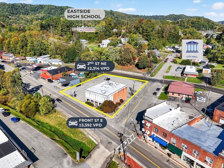 More Photos Of 335 Front st, Coeburn Bank For Sale