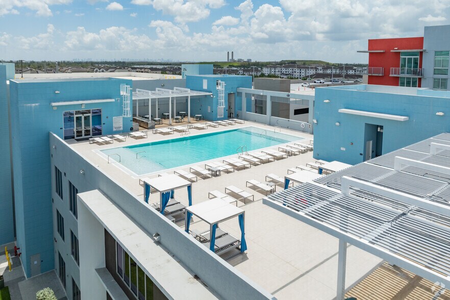 More Photos Of 8175 NW 107th Ave, Doral Apartments For Lease