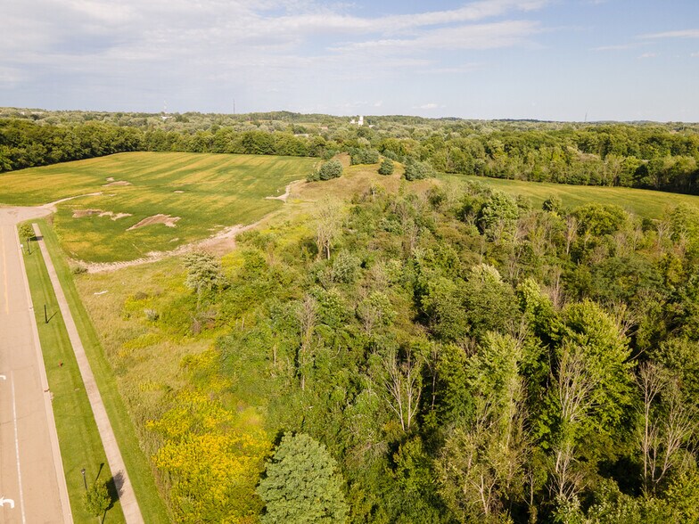 More Photos Of OH State Route 14 @ Ohio Turnpike, Streetsboro Land For Sale