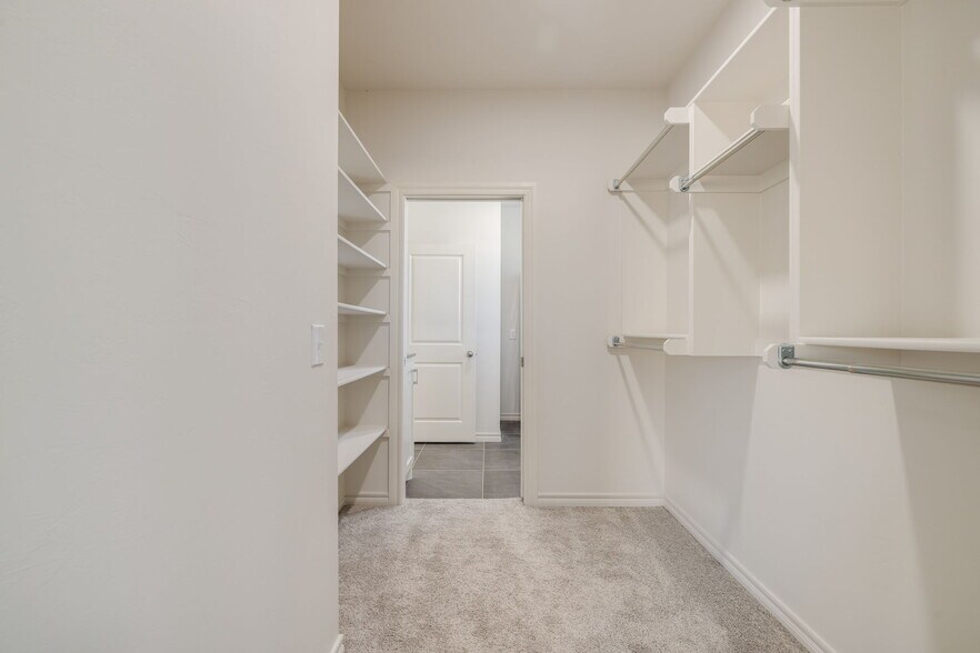 More Photos Of 1010 Lovers Lane ln, Perkins Apartments For Sale