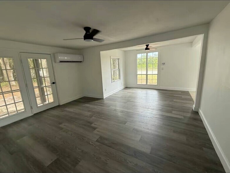 More Photos Of 656 State Rd 20 rd, Palatka Office Residential For Sale