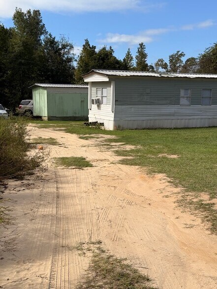 More Photos Of Warren Cir, Grand Ridge Multifamily For Sale