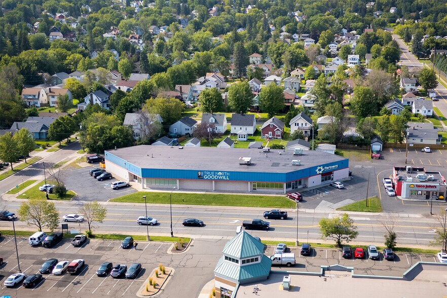 More Photos Of 4615 Grand Ave, Duluth Freestanding For Sale