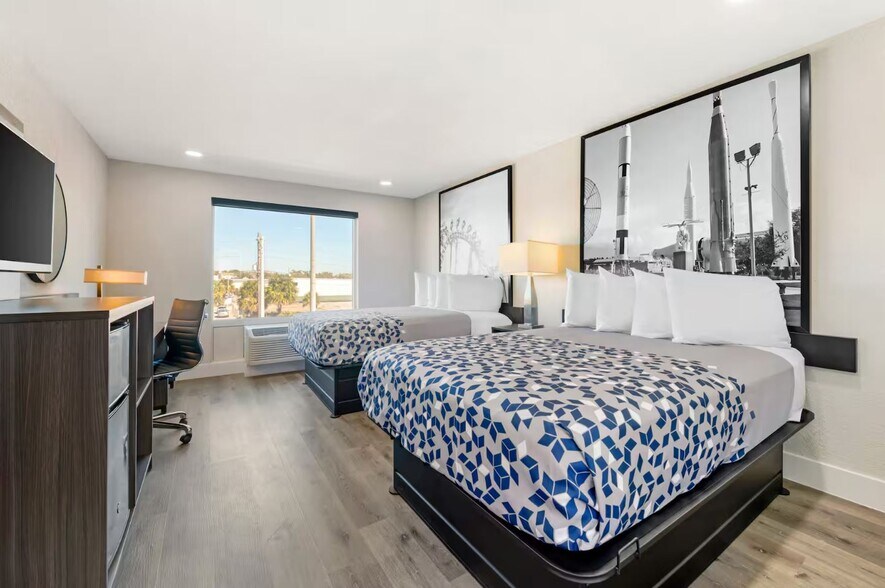 More Photos Of 1850 W Landstreet Rd, Orlando Hotel For Sale