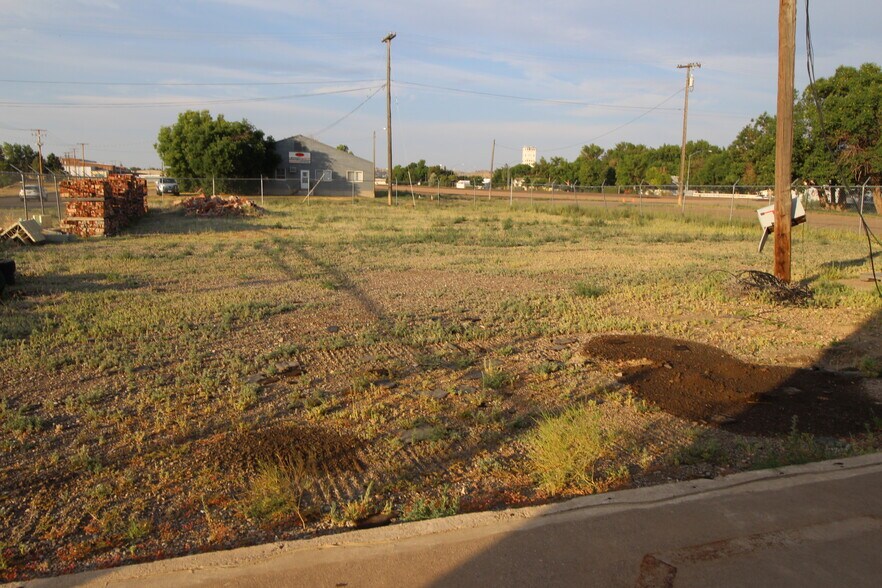 More Photos Of 116 Bay Dr, Great Falls Industrial For Lease