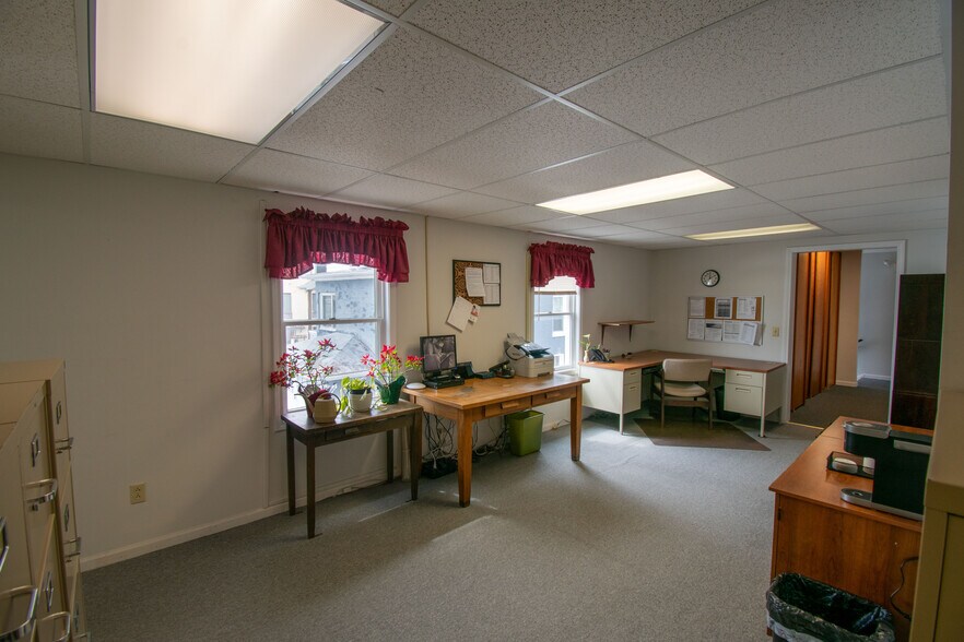 More Photos Of 91 Genesee St, Geneva Office Residential For Sale