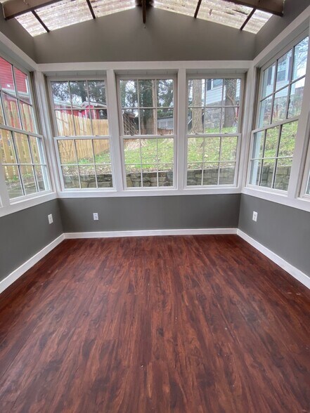 More Photos Of 3782 Old Columbia Pike, Ellicott City General Retail For Lease