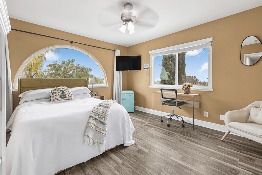 More Photos Of 22053 Highland St, Wildomar Specialty For Sale