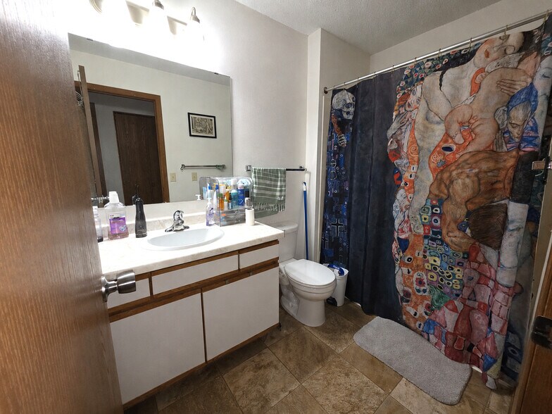 More Photos Of 835 Driftwood Dr, Saint Cloud Apartments For Sale