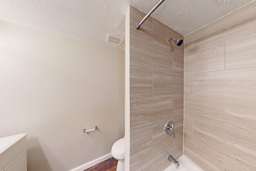 More Photos Of 3896 Chippewa Rd, Memphis Apartments For Sale