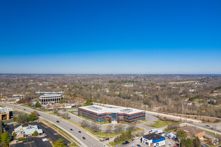 More Photos Of 13075 Manchester Rd, Des Peres Office For Lease