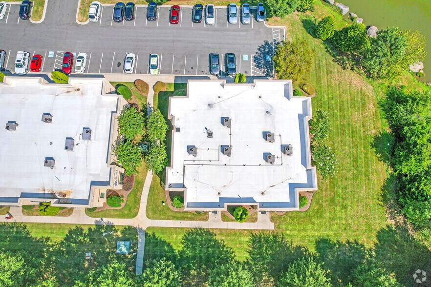 More Photos Of 2540 Arrowood Rd, Charlotte Office For Sale