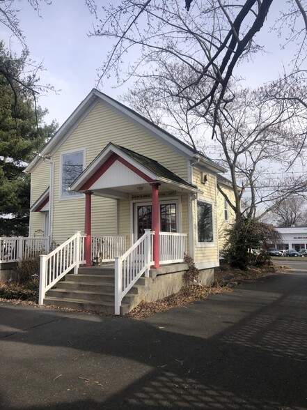 Primary Photo Of 2851-2853 Main St, Glastonbury Storefront Retail Office For Sale