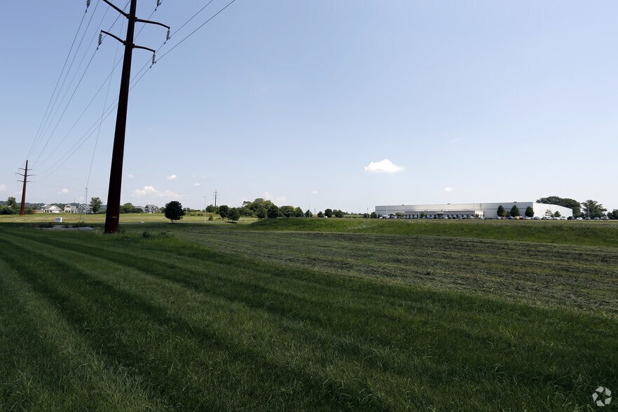 More Photos Of 1002 Cornerstone Rd, Mount Joy Land For Lease