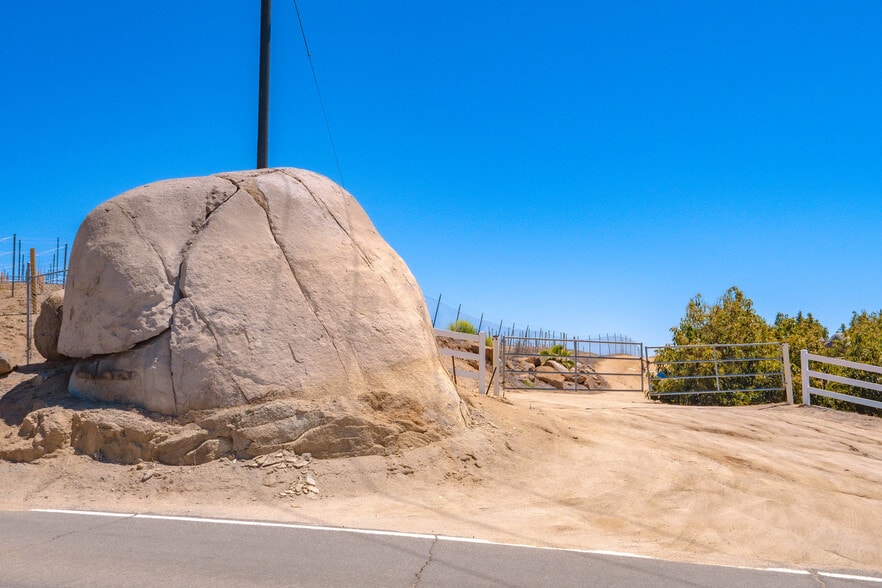 Primary Photo Of 2526 Camaron Rd, Temecula Land For Sale