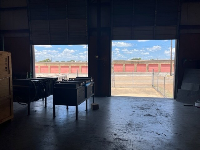 More Photos Of 410 Dodge Dr, Temple Manufacturing For Sale