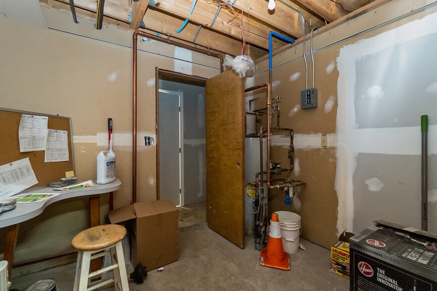 More Photos Of 622 Union Blvd, Allentown Medical For Lease