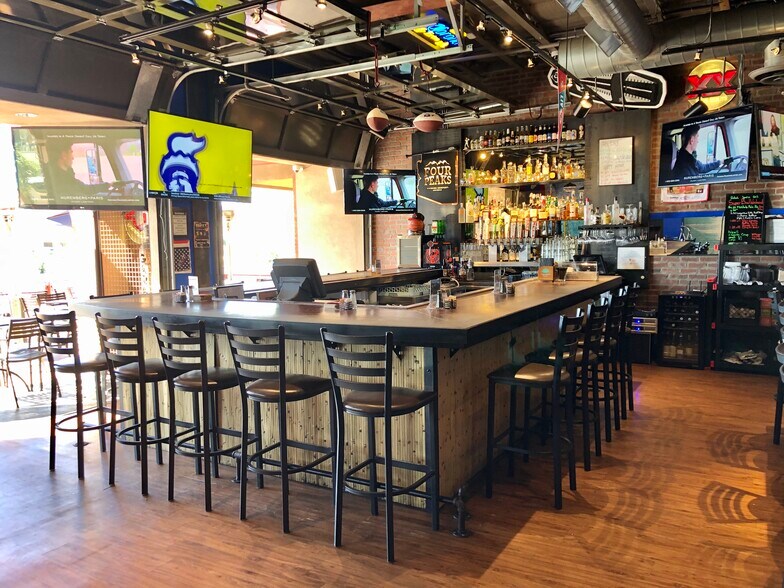 More Photos Of 6000-6022 N 16th St, Phoenix Unknown For Lease