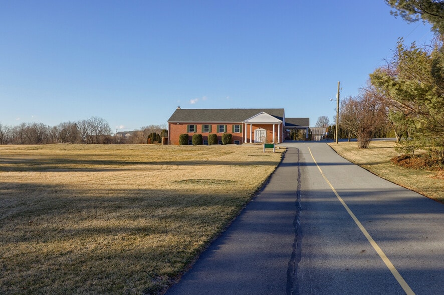 More Photos Of 121 Walnut Hill Rd, Millersville Religious Facility For Sale
