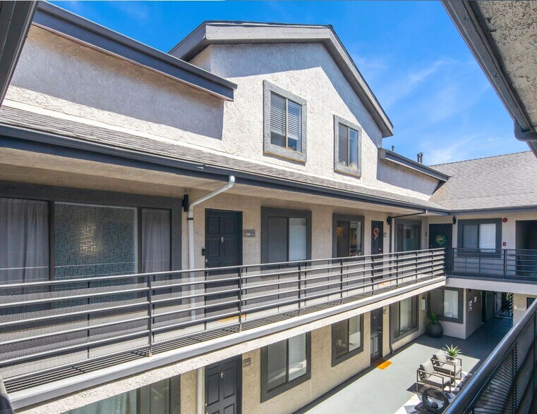 More Photos Of 5325 Denny Ave, North Hollywood Apartments For Sale