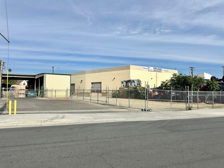 More Photos Of 2875 Orange Olive Rd, Orange Manufacturing For Lease