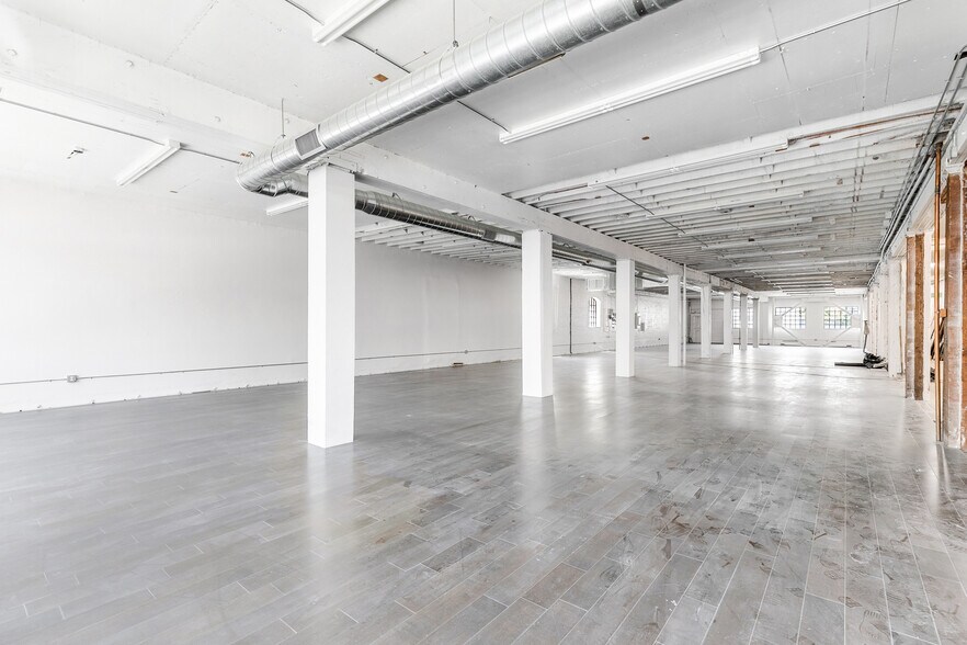 More Photos Of 823 S Los Angeles St, Los Angeles Loft Creative Space For Lease
