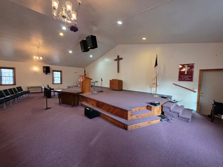 More Photos Of 94 Race Course Rd, Bucksport Religious Facility For Sale