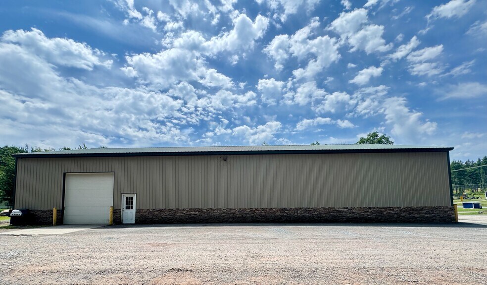 More Photos Of 7 Canaan Rd, Waymart Auto Repair For Sale