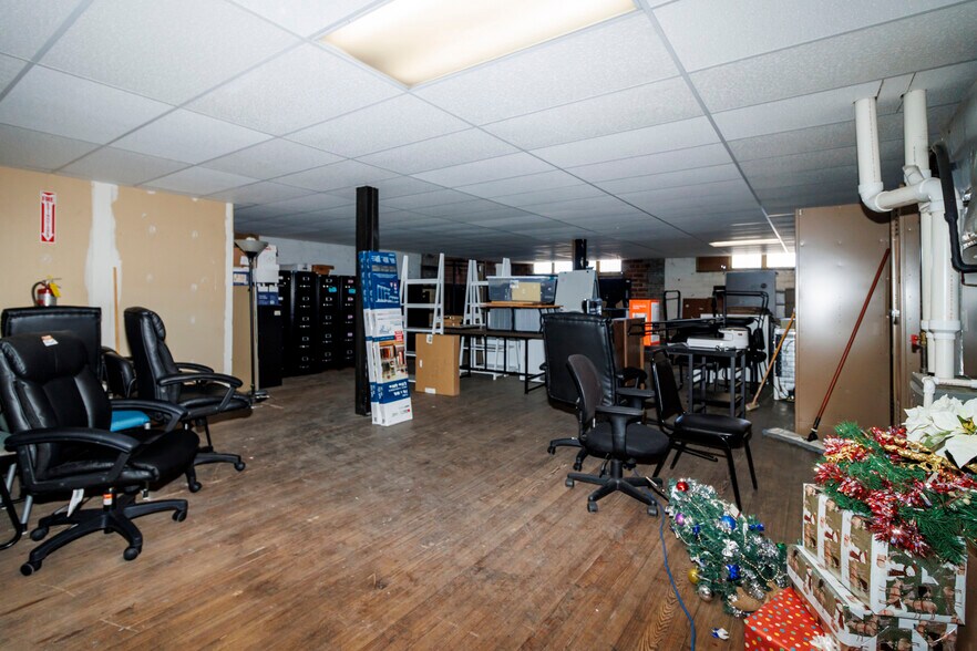 More Photos Of 1131 Broadway St, Buffalo Office For Sale