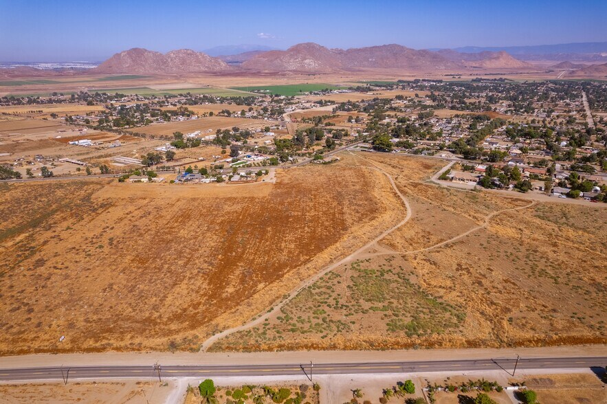 More Photos Of 0 Park Blvd, Nuevo Land For Sale