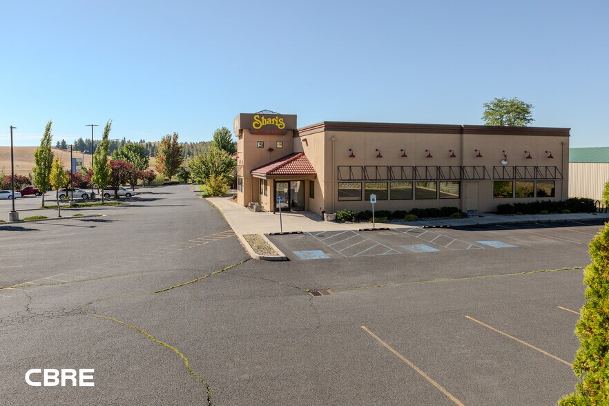 More Photos Of 121 Warbonnet Dr, Moscow Restaurant For Sale